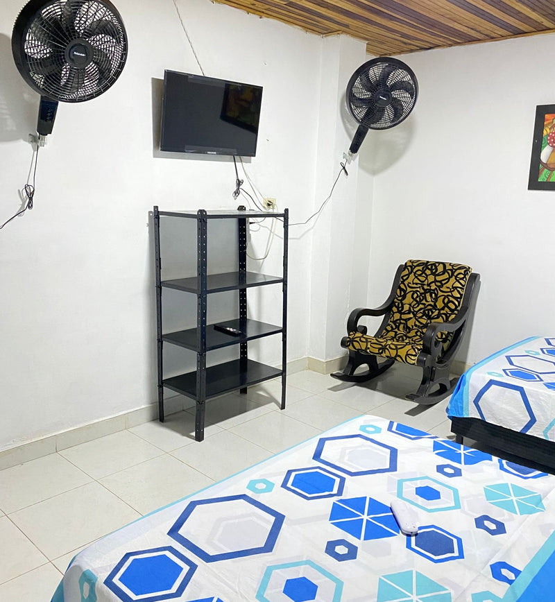 Hopedaje para 2 a 4 personas (prado)