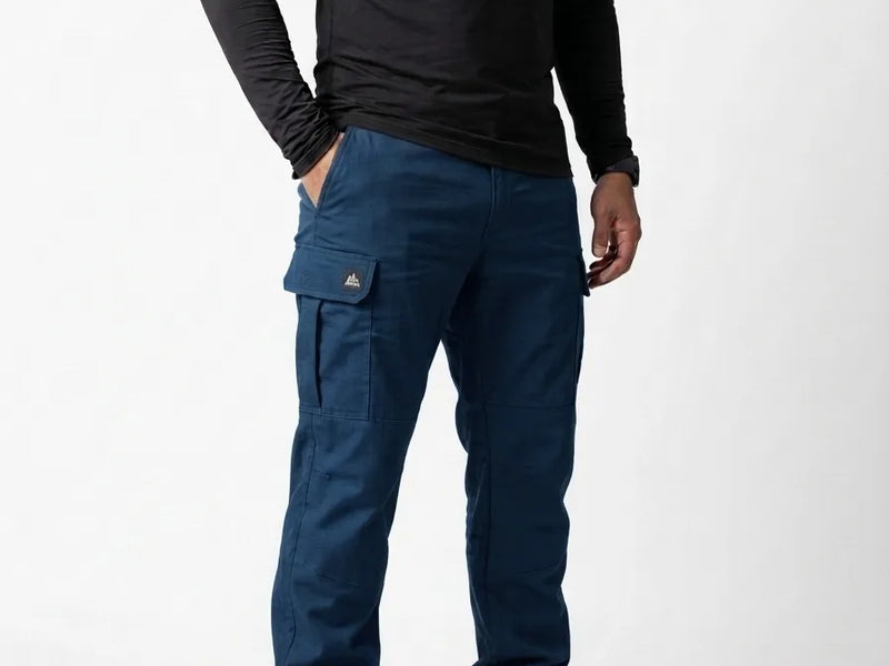 Pantalón no Convertible de Montaña - Hombre - Color Azul-oscuro